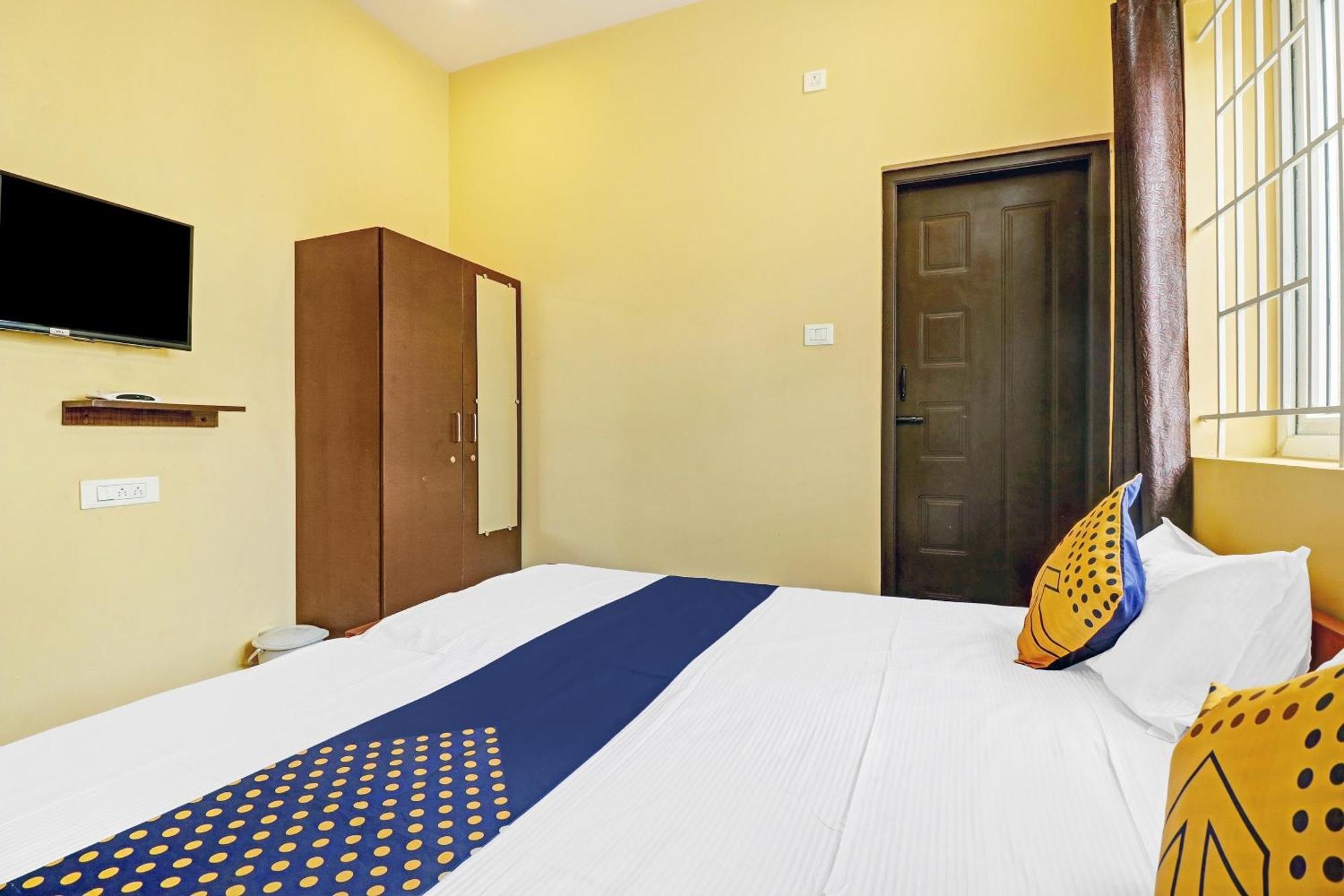 Spot On Kayal Residency Hotel Kojambuttúr Kültér fotó