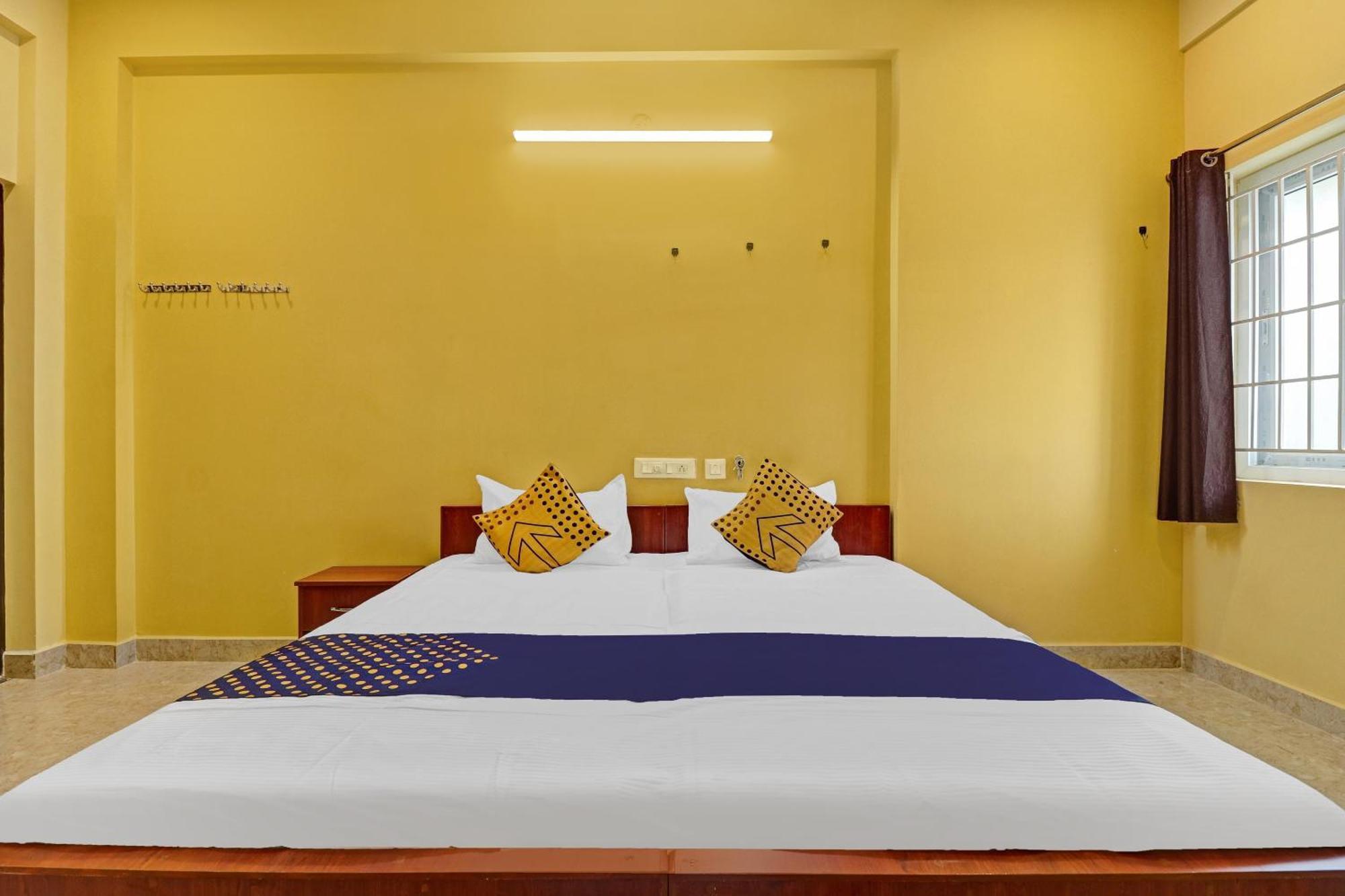 Spot On Kayal Residency Hotel Kojambuttúr Kültér fotó